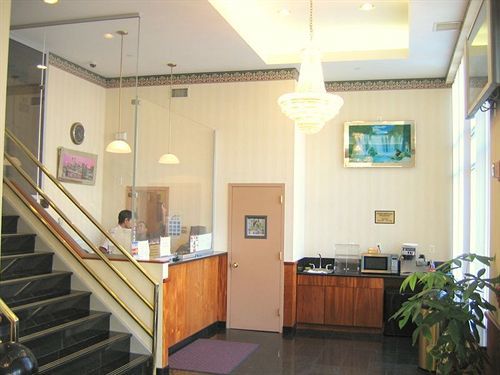 Red Carpet Inn Brooklyn New York Exterior foto